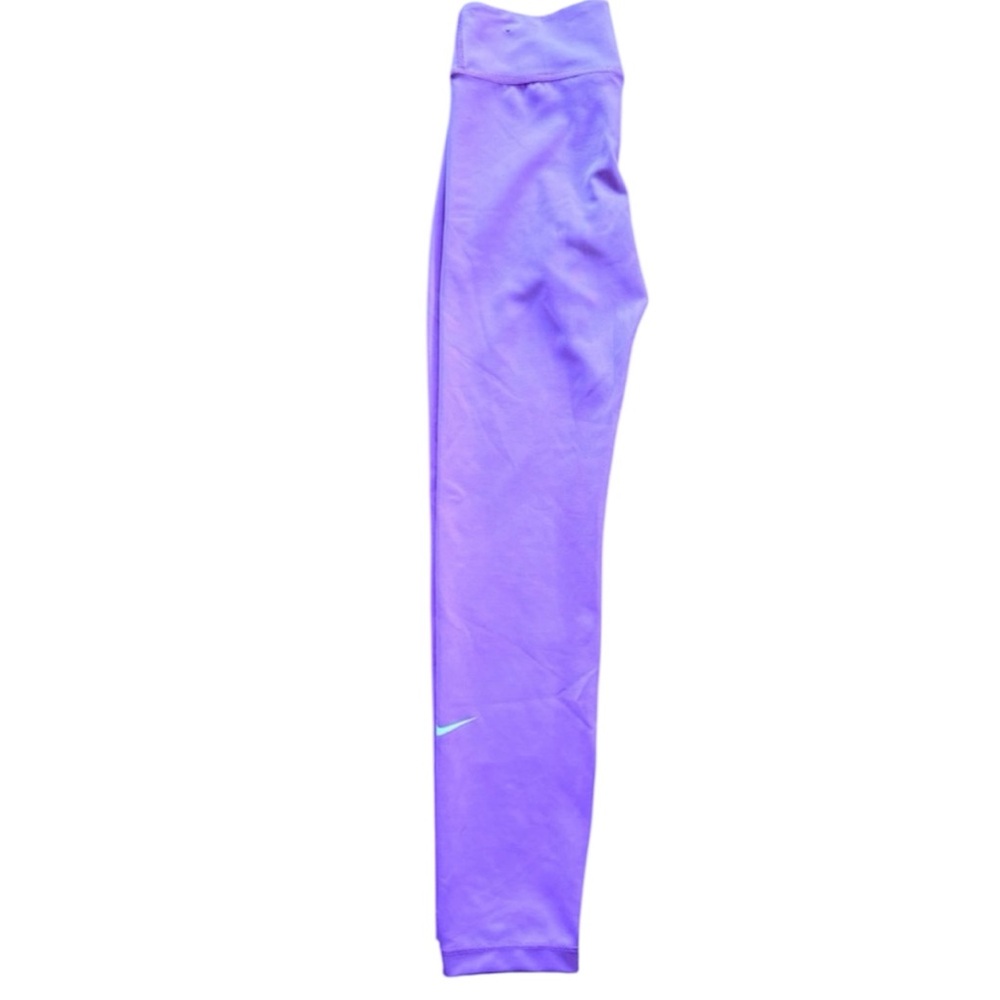 Girls Nike Drifit leggings. Size Medium